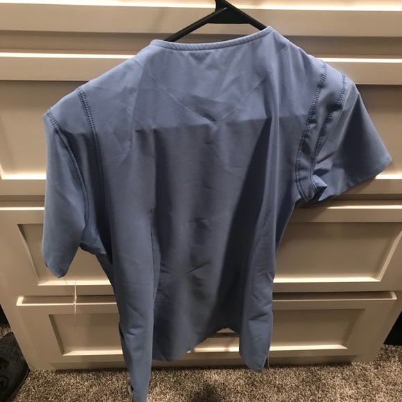 Smitten brand scrub top-ceil blue - Picture 2 of 2